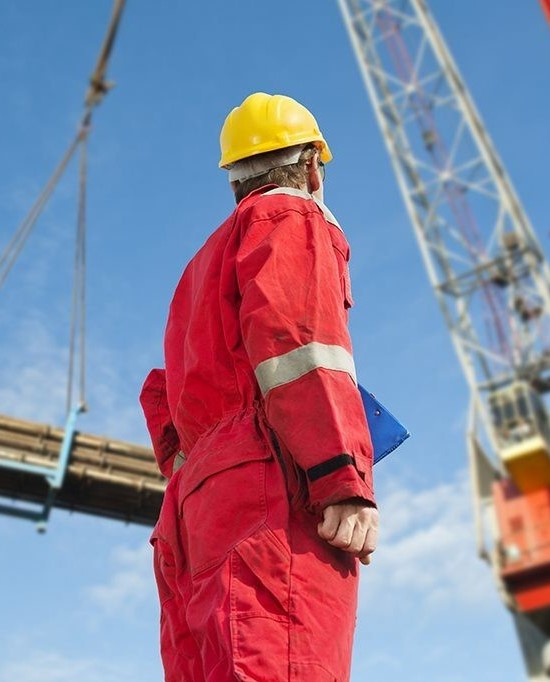 cranes site construction workers materials 01578 1024x683hj